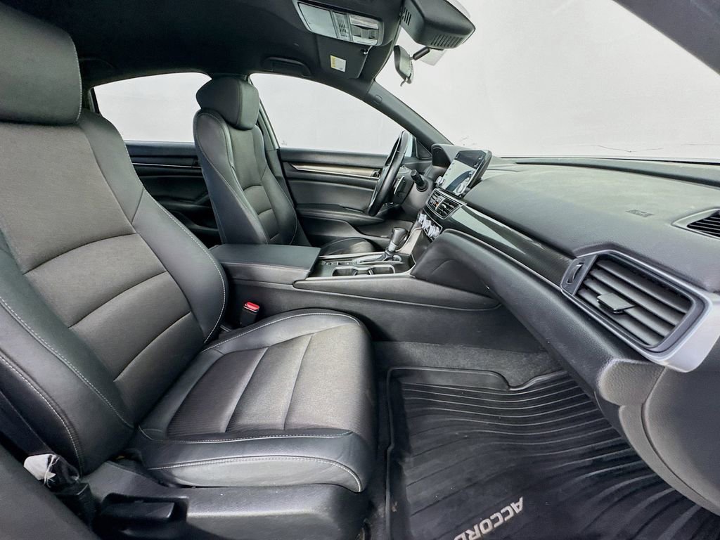 Used 2021 Honda Accord Sport image 32