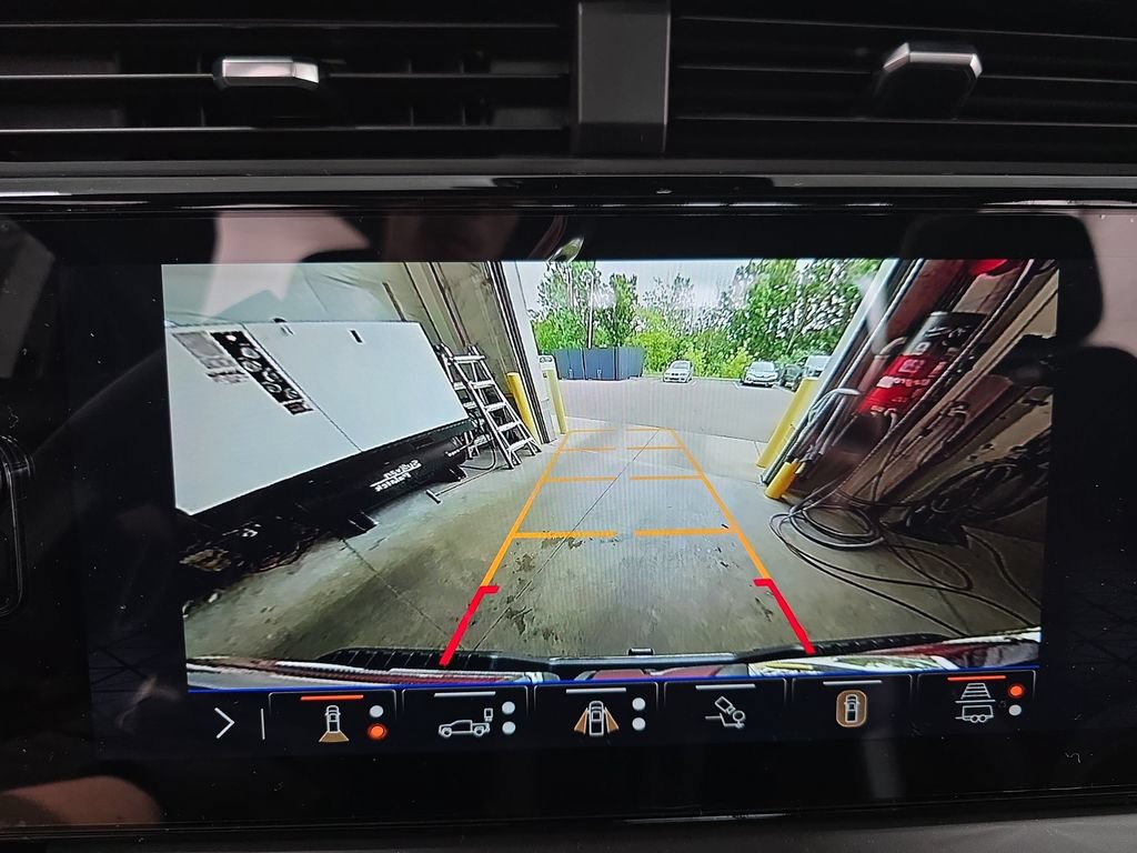 New 2026 GMC Sierra 2500 AT4X AWD/4WD image 24