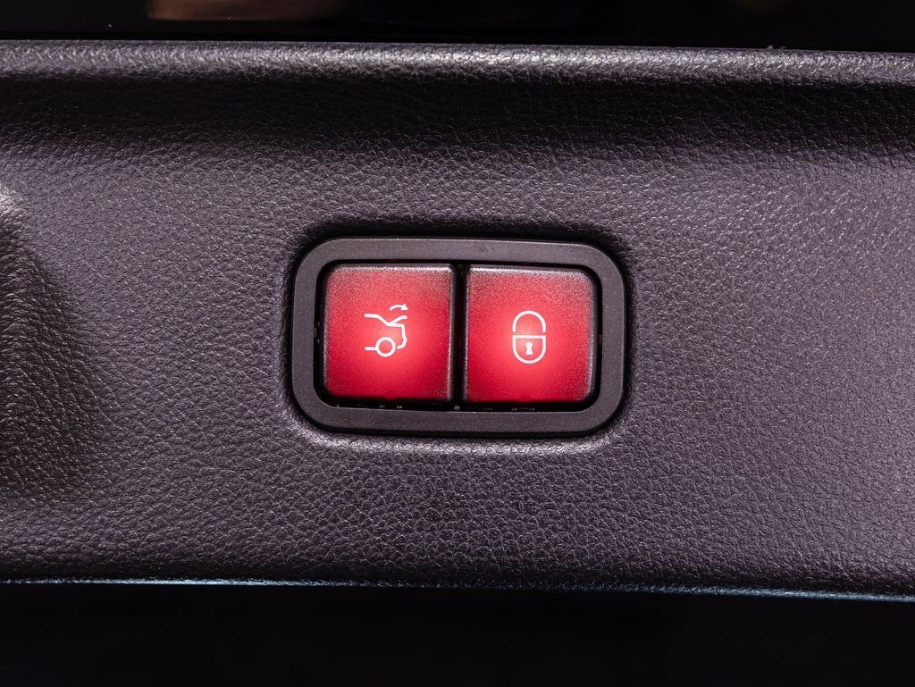 Used 2024 Mercedes-Benz S 63 AMG S image 36