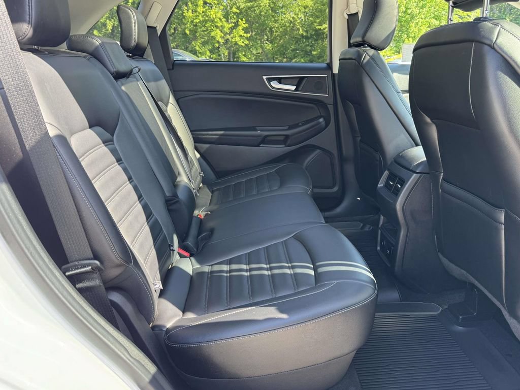 Used 2022 Ford Edge SEL w/ Convenience Package AWD/4WD image 15