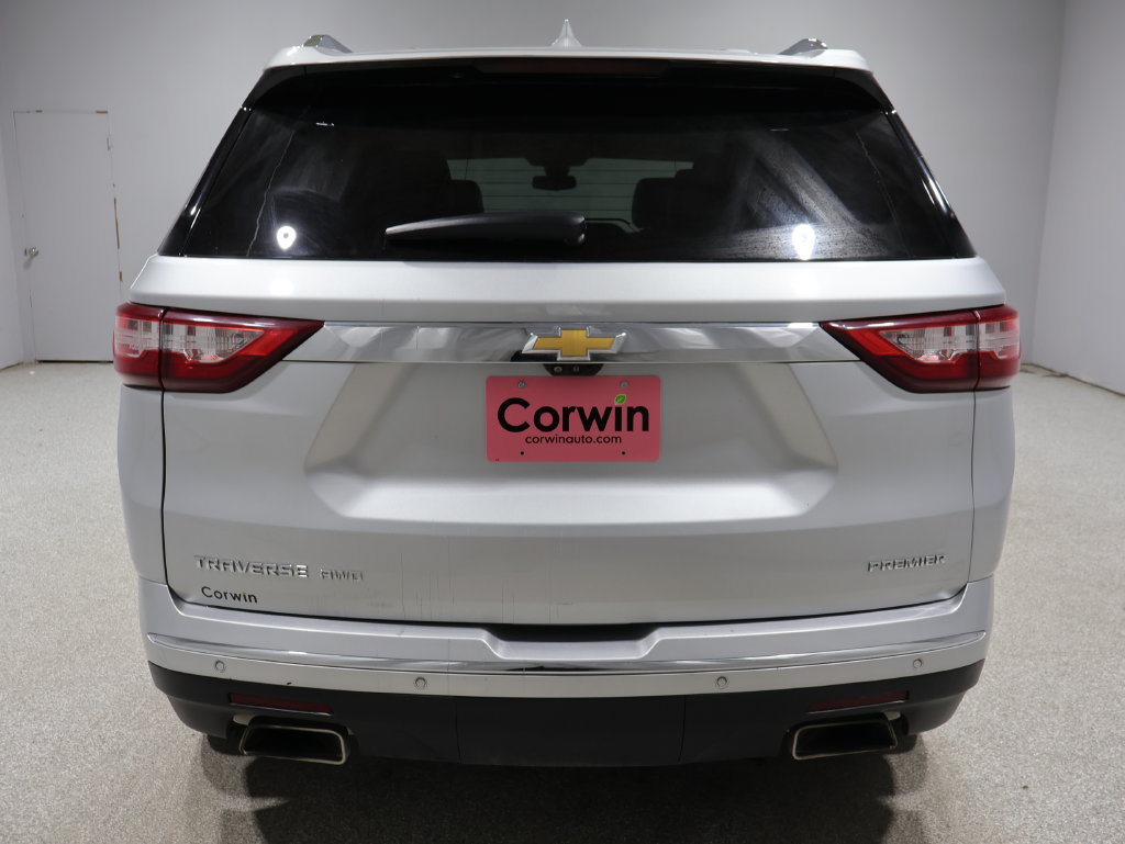 Used 2020 Chevrolet Traverse Premier AWD/4WD image 3