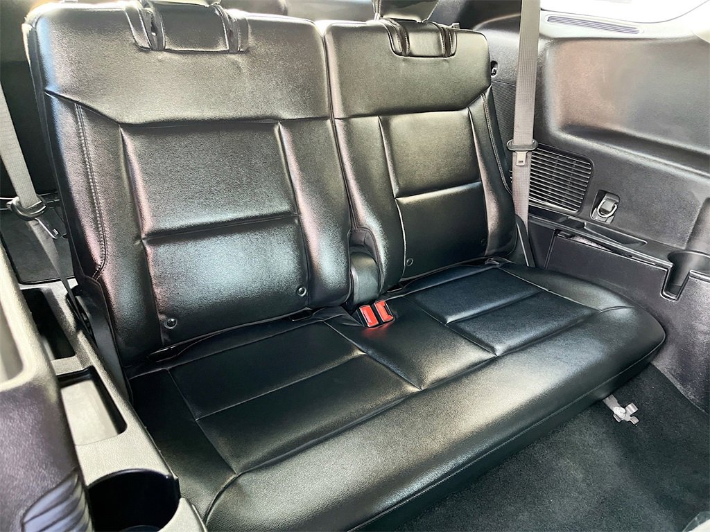 Used 2022 Ford Explorer Limited w/ Equipment Group 301A image 29