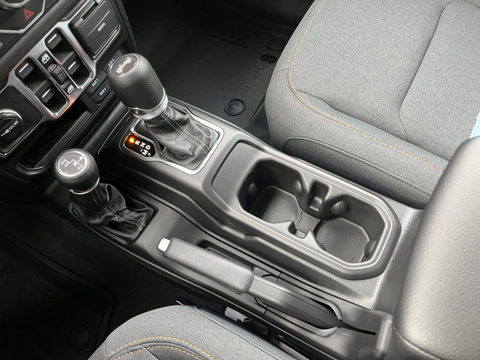 New 2026 Jeep Wrangler Sport S image 25