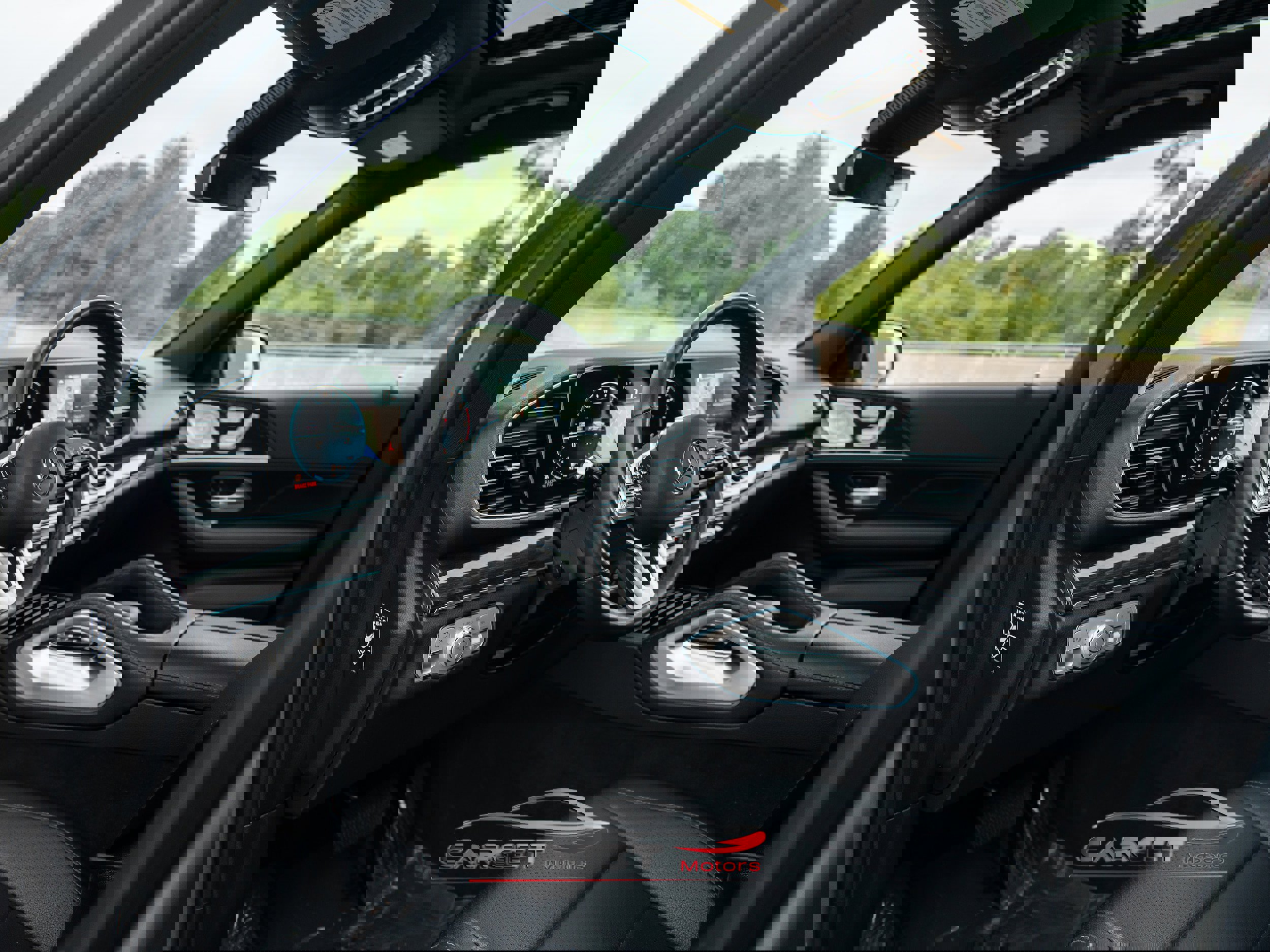 Used 2021 Mercedes-Benz GLE 350 4MATIC w/ Premium Package image 10