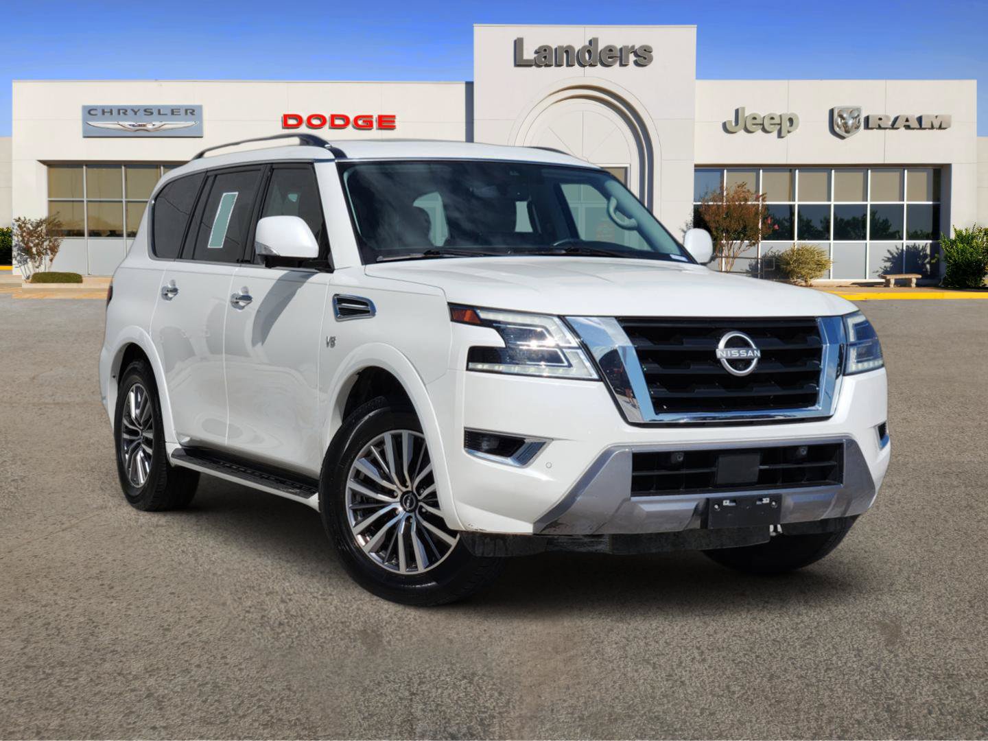 Used 2022 Nissan Armada SL RWD image 1