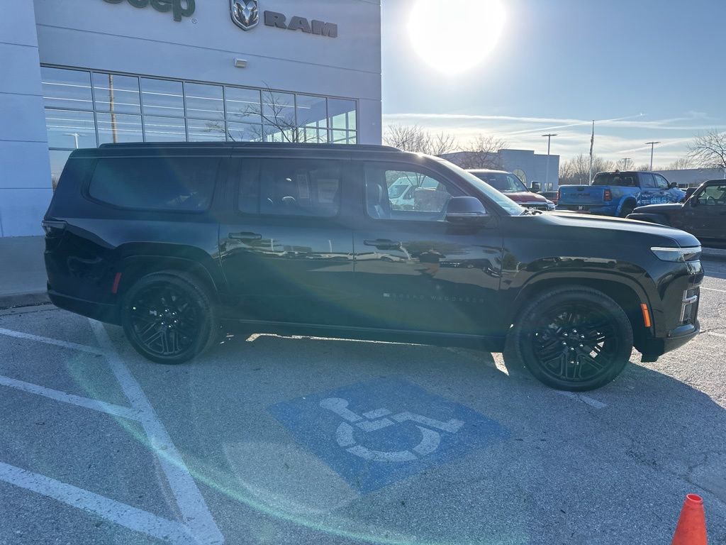 New 2026 Jeep Grand Wagoneer L Limited image 38