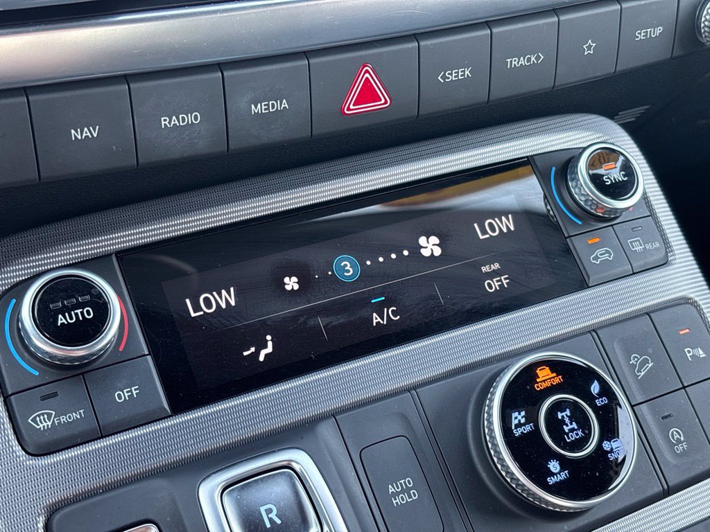 Certified 2023 Hyundai Palisade Calligraphy AWD/4WD image 38