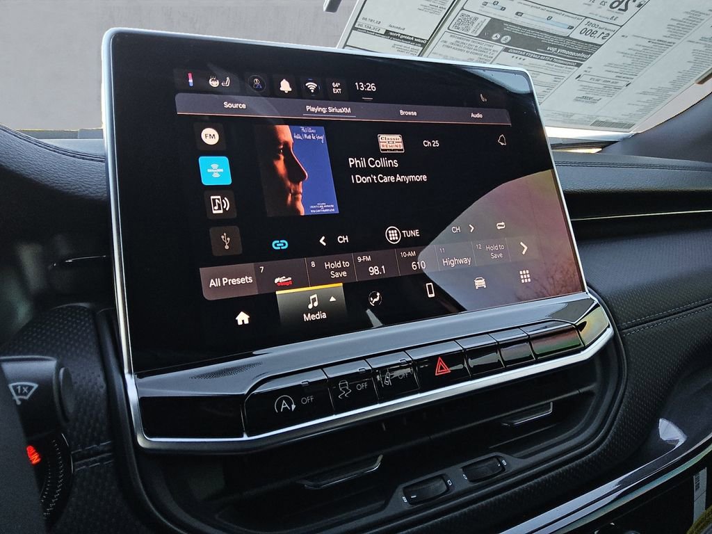 New 2026 Jeep Compass Latitude image 19