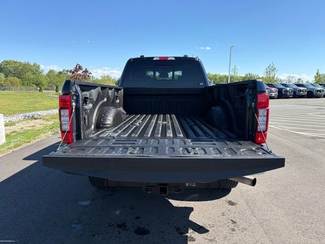Used 2021 Ford F350 Lariat w/ Lariat Value Package AWD/4WD image 11