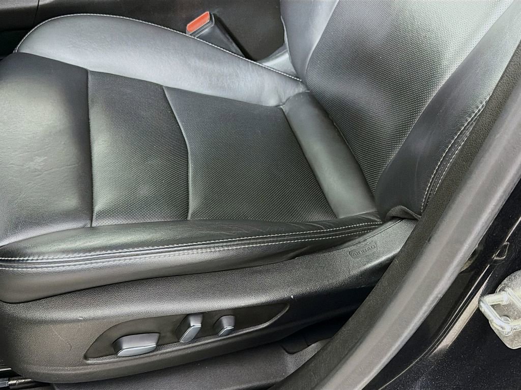 Used 2023 Cadillac XT6 Premium Luxury image 24