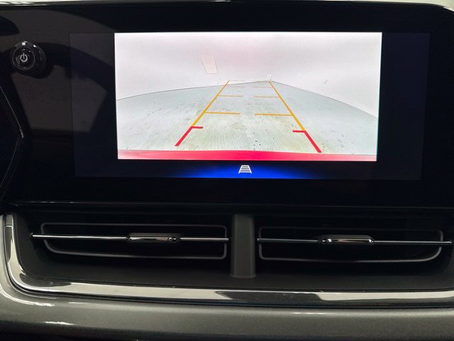 New 2026 Chevrolet Trax LT w/ Sunroof Package FWD image 16