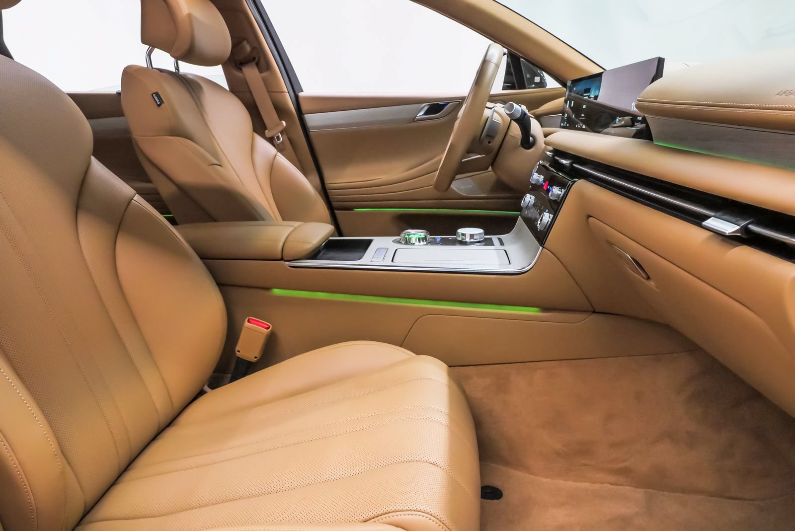 Certified 2026 Genesis G80 2.5T Advanced AWD/4WD image 14