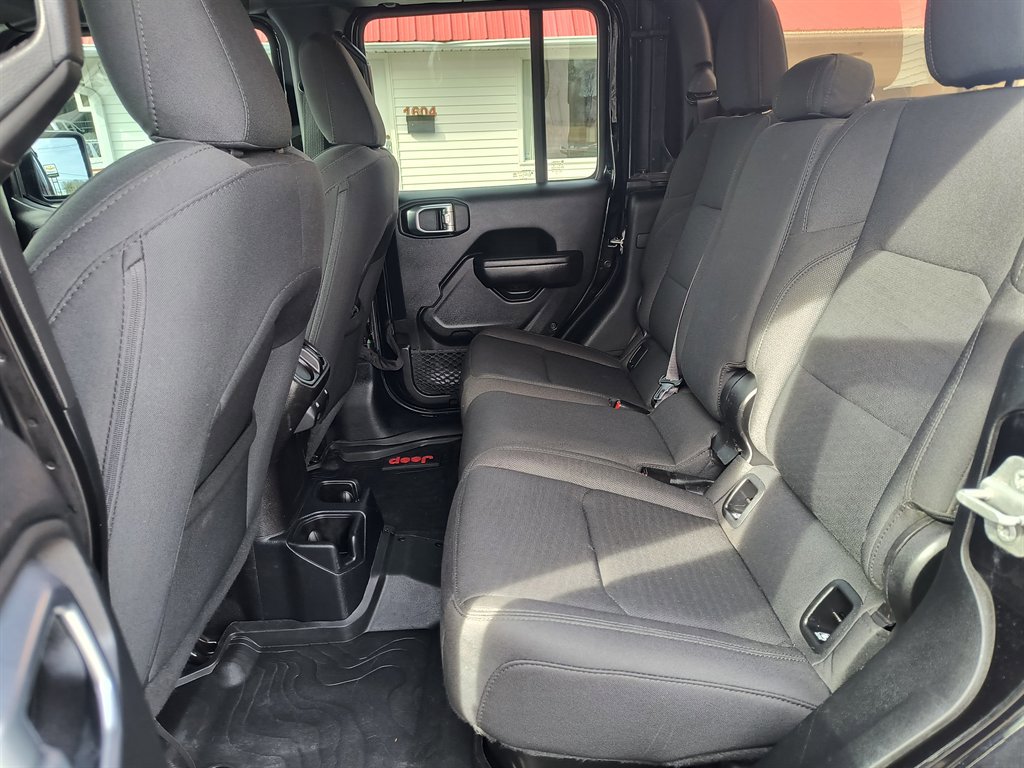 Used 2020 Jeep Gladiator Sport w/ Quick Order Package 23S image 35