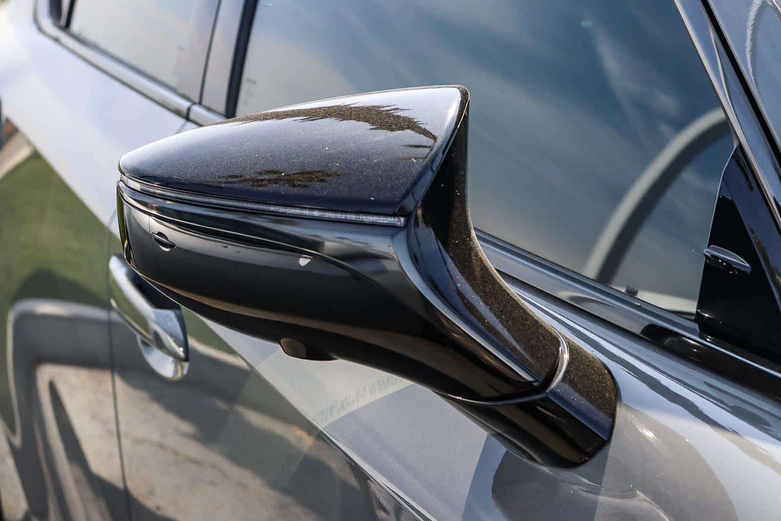 Used 2024 Lexus IS 500 w/ Accessory Package image 12