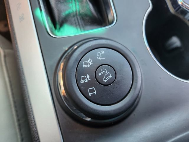 Used 2015 Ford Explorer Limited w/ Equipment Group 301A AWD/4WD image 28