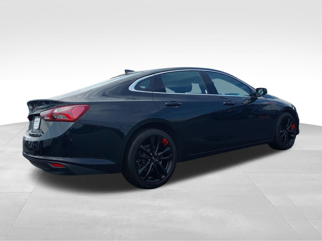 Used 2023 Chevrolet Malibu LT w/ Redline Edition FWD image 5