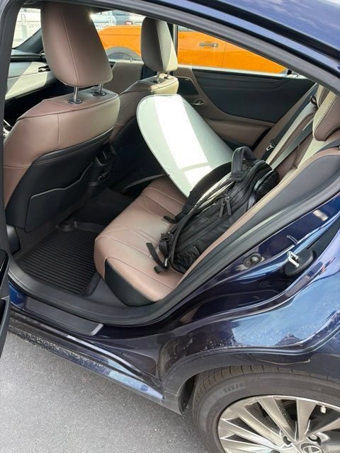 Used 2025 Lexus ES 350 w/ Accessory Package (Z2) FWD image 7