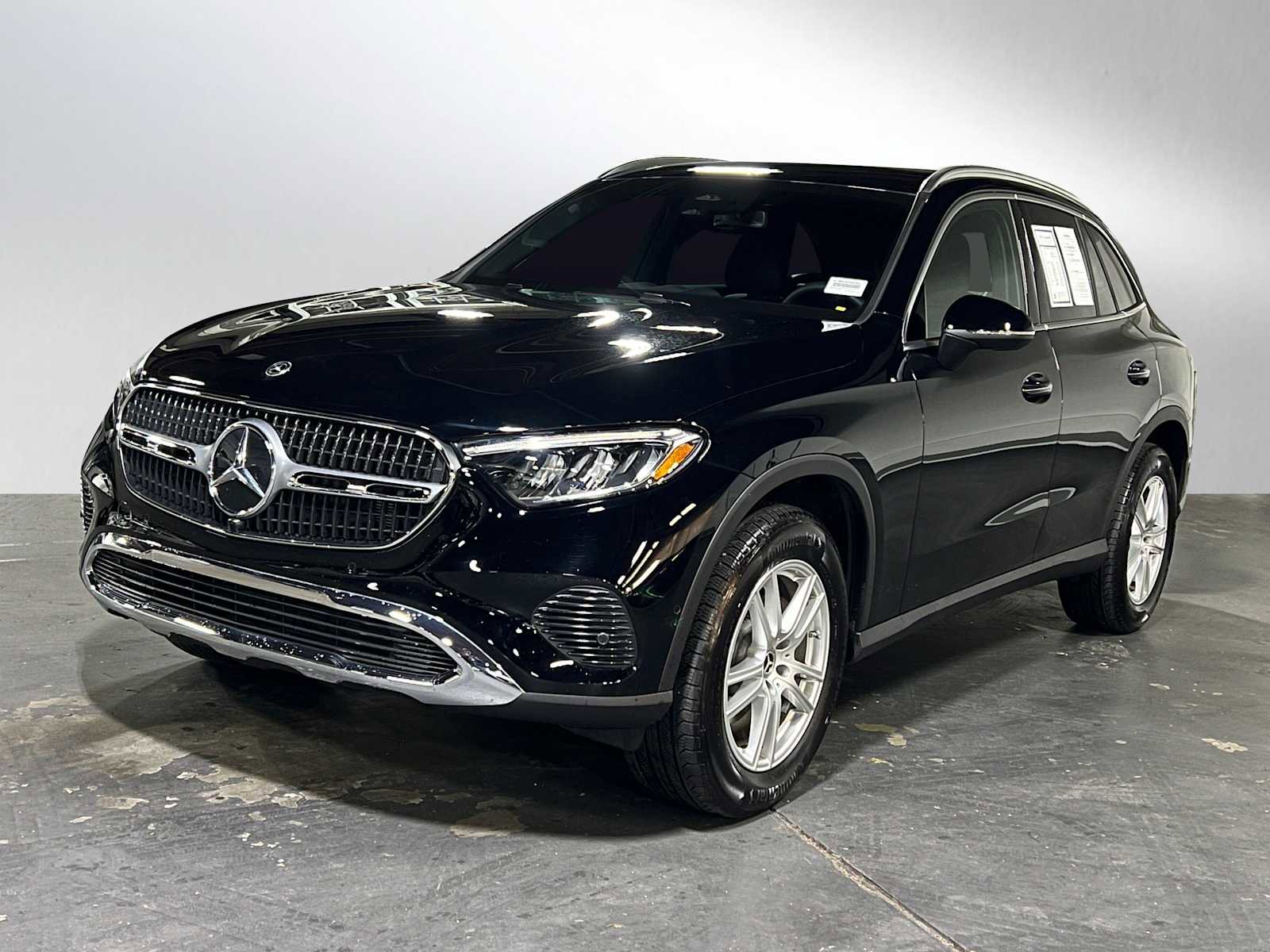 Certified 2025 Mercedes-Benz GLC 300 4MATIC image 8