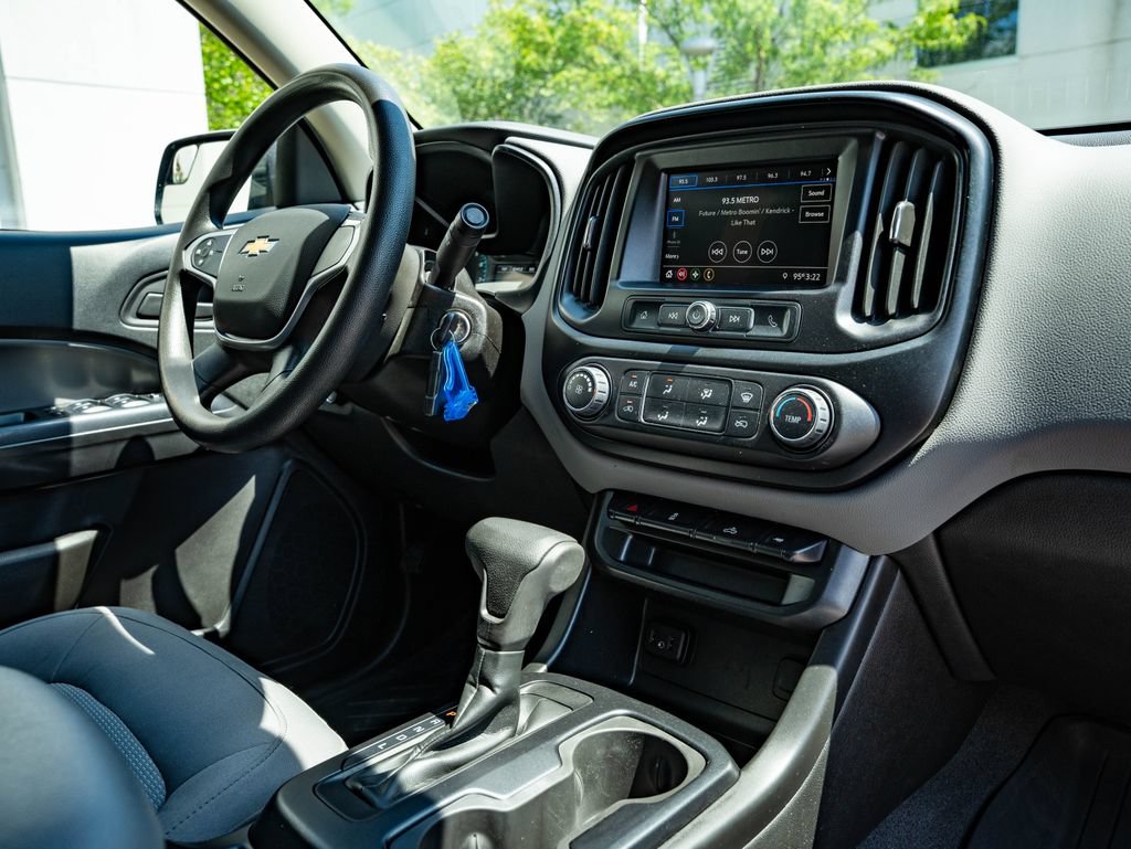 Used 2020 Chevrolet Colorado W/T w/ Custom Special Edition AWD/4WD image 45