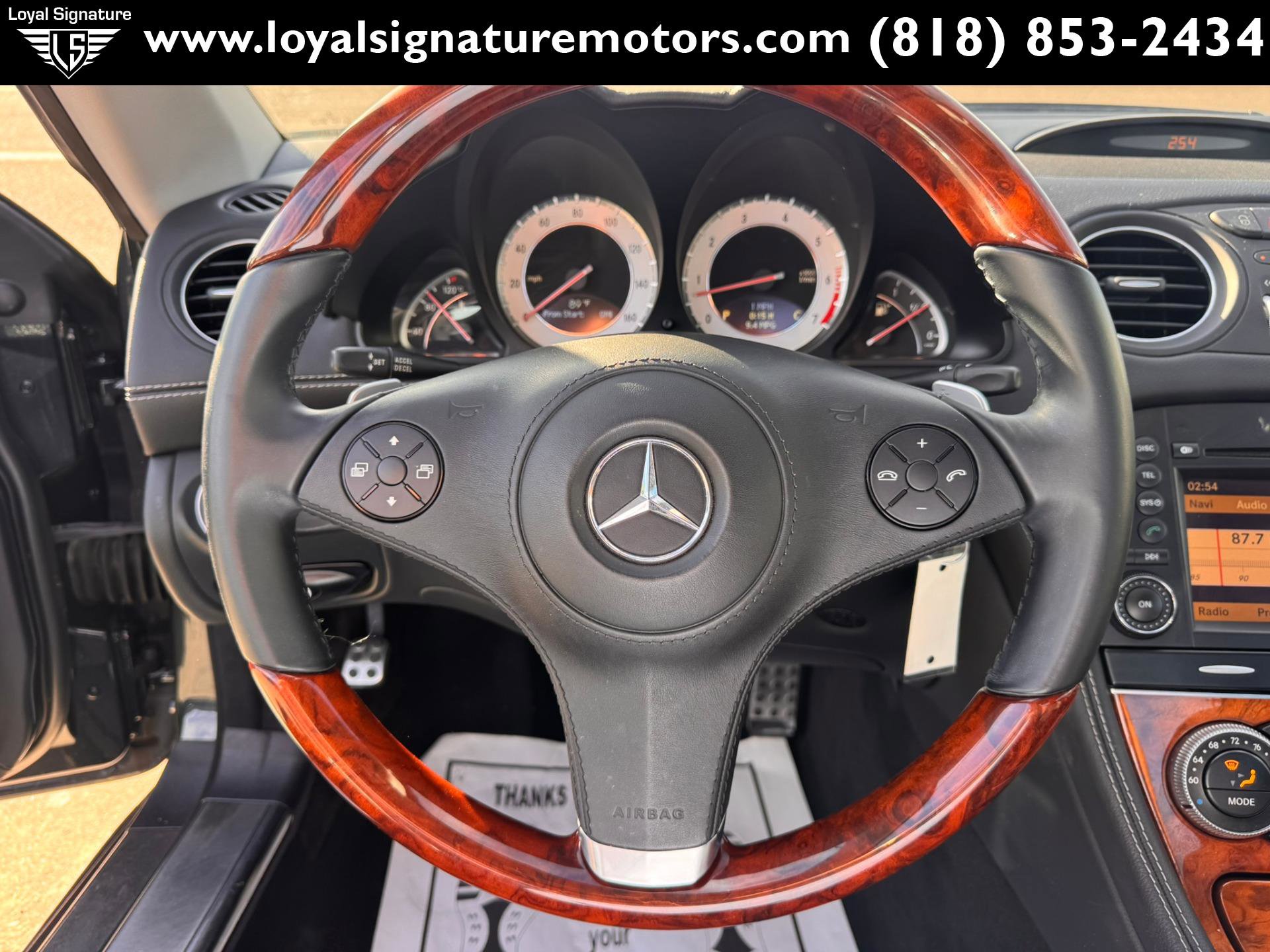 Used 2012 Mercedes-Benz SL 550 image 23