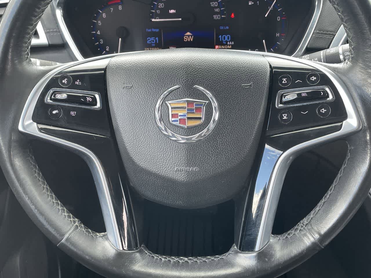 Used 2015 Cadillac SRX FWD image 10