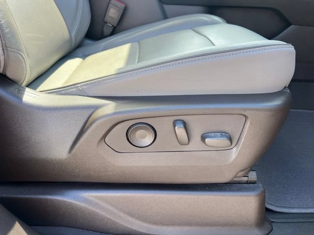Used 2021 GMC Yukon SLT w/ SLT Luxury Plus Package AWD/4WD image 12
