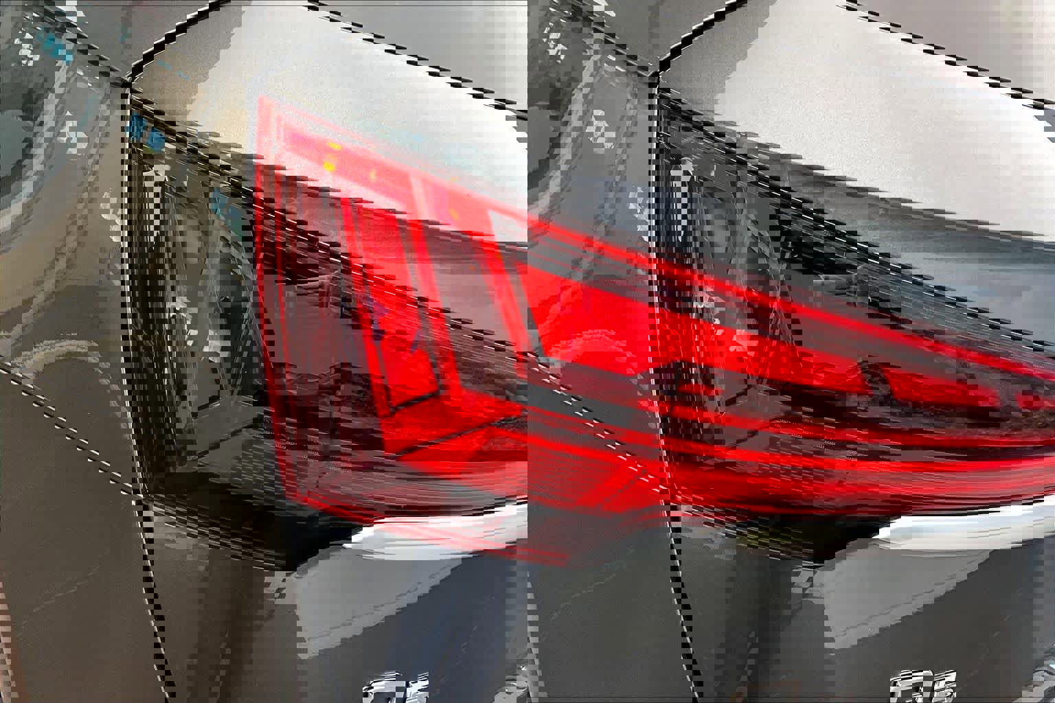 Certified 2025 Audi Q5 2.0T Premium Plus w/ Premium Plus Package image 27