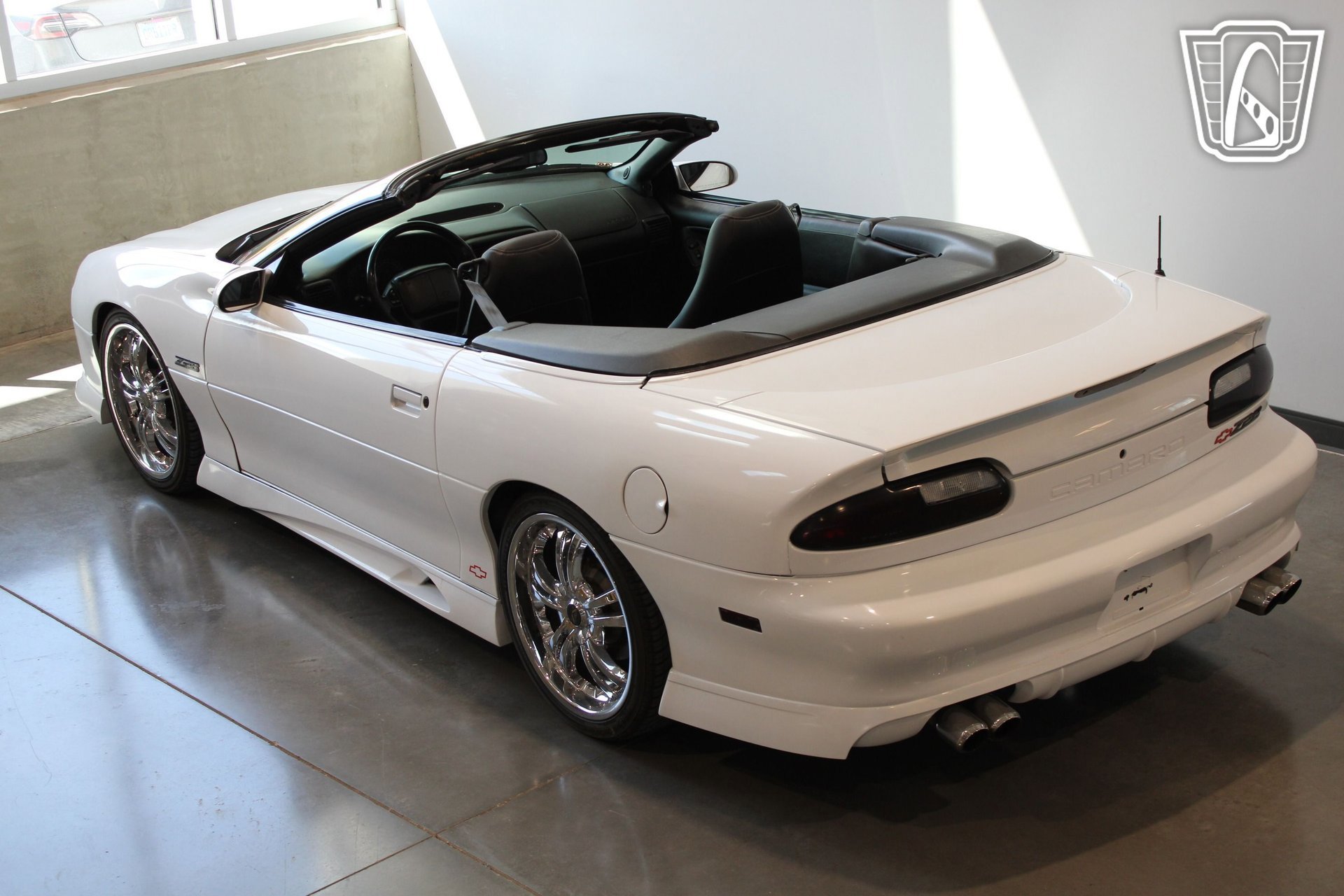 Used 2000 Chevrolet Camaro Z28 image 21