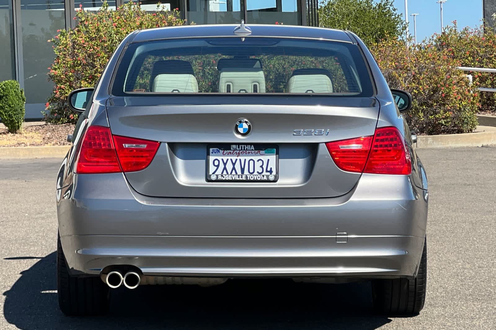 Used 2011 BMW 328i Sedan RWD image 8