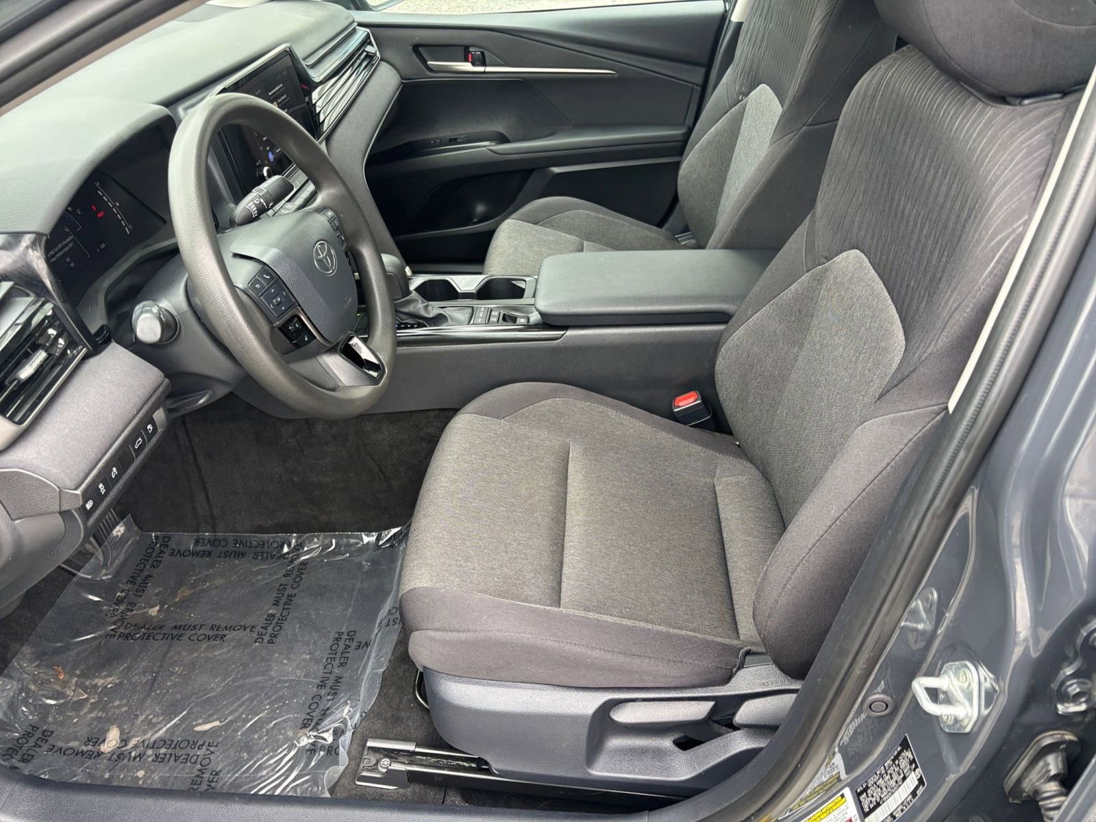 Used 2025 Toyota Camry LE image 23