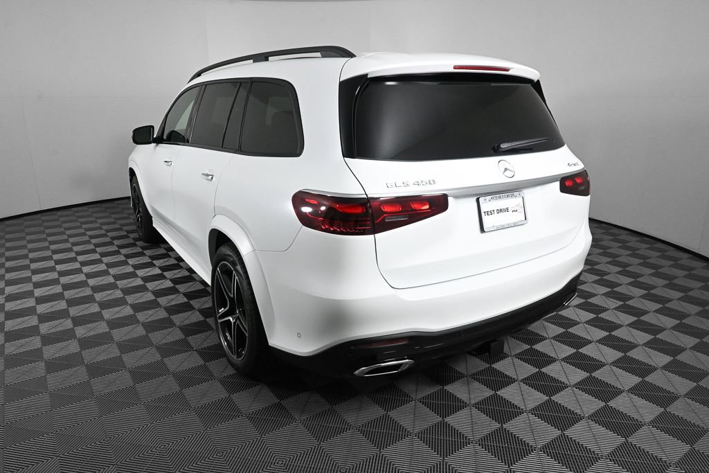 New 2026 Mercedes-Benz GLS 450 4MATIC image 4