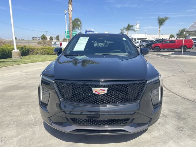 Used 2024 Cadillac XT4 Sport w/ Cold Weather Package FWD image 3