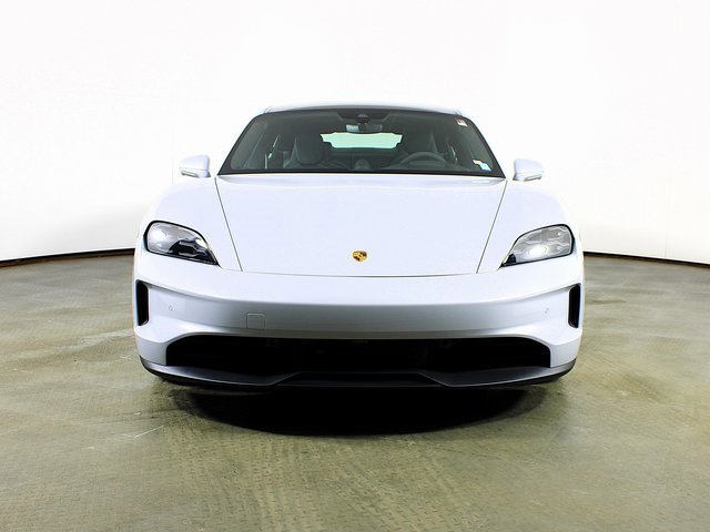 New 2025 Porsche Taycan image 10