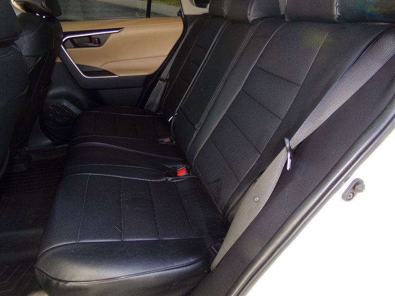 Used 2019 Toyota RAV4 LE AWD/4WD image 30