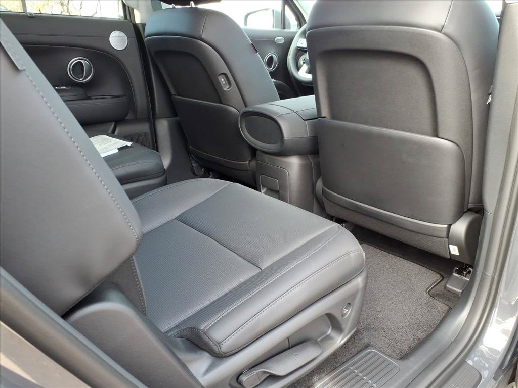 New 2026 Hyundai Palisade SEL FWD image 8