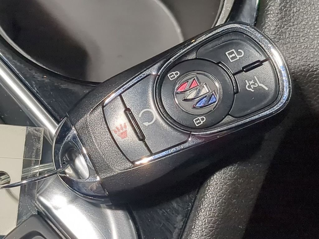 Used 2020 Buick Encore GX Select w/ Sport Touring Package AWD/4WD image 40