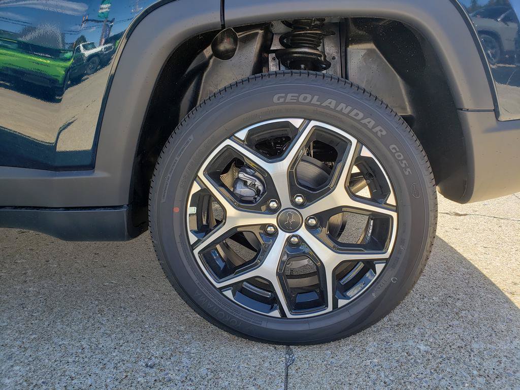 New 2026 Jeep Compass Limited AWD/4WD image 24