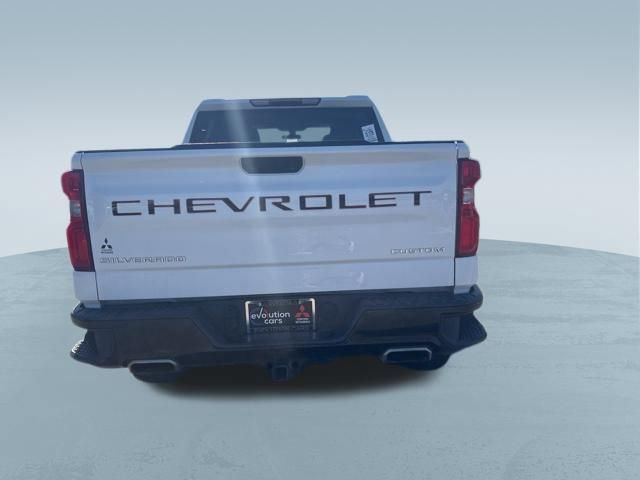 Used 2019 Chevrolet Silverado 1500 Custom Trail Boss w/ Custom Convenience Package image 9