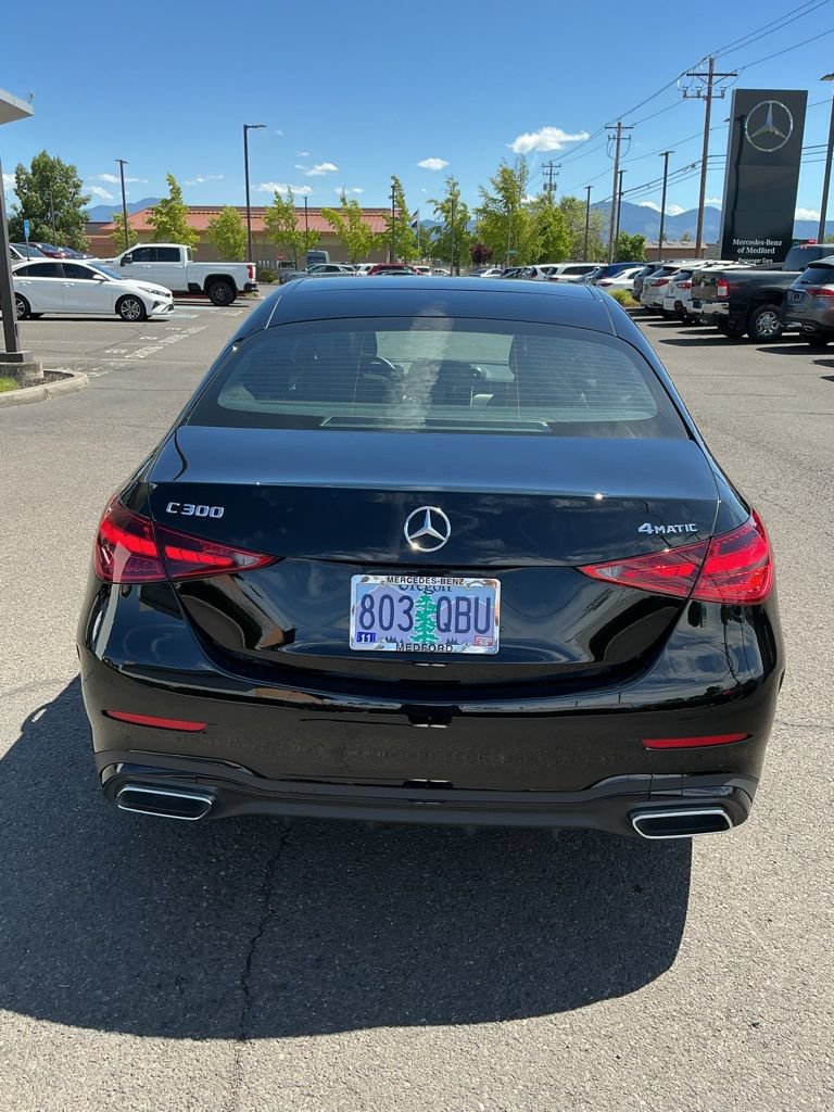 Used 2025 Mercedes-Benz C 300 4MATIC Sedan image 13