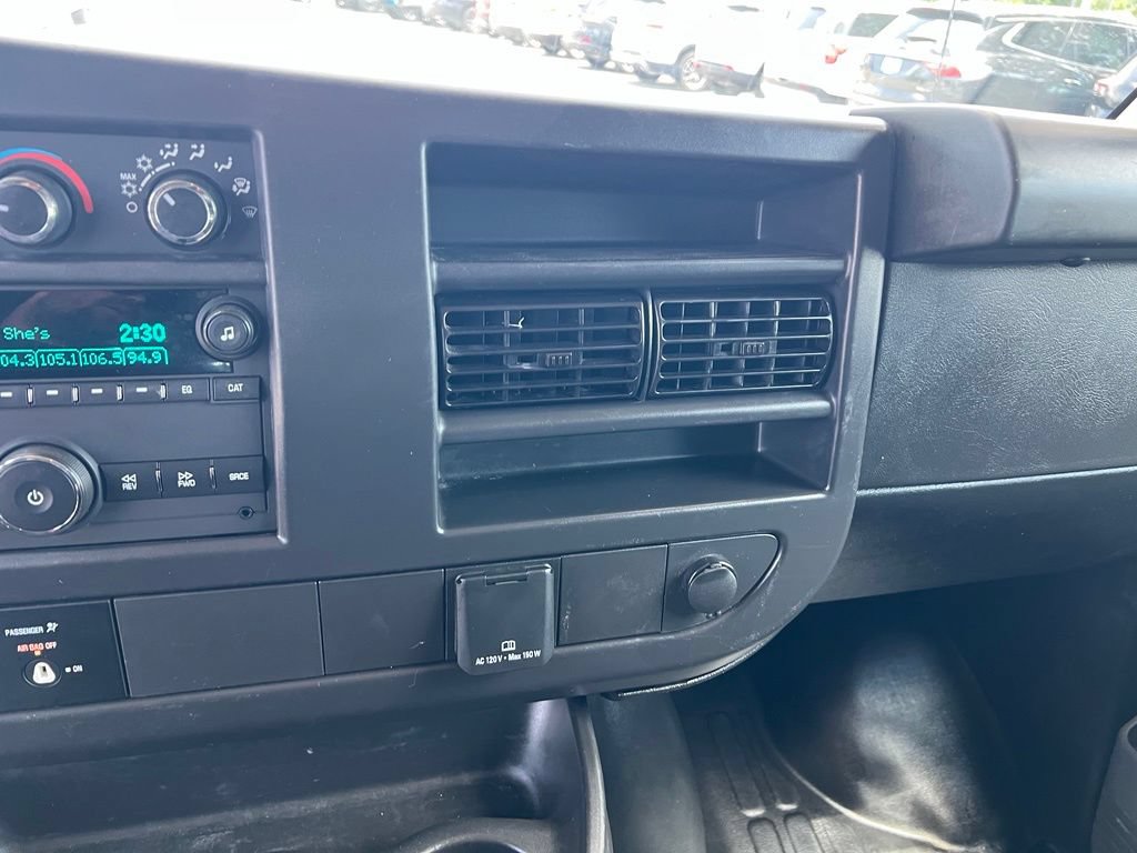 Used 2025 GMC Savana 2500 w/ Driver Convenience Package RWD image 30