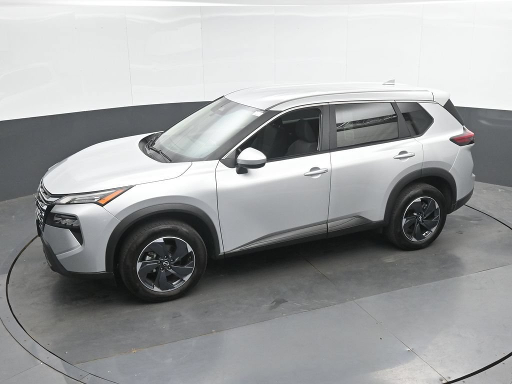 Used 2025 Nissan Rogue SV AWD/4WD image 37