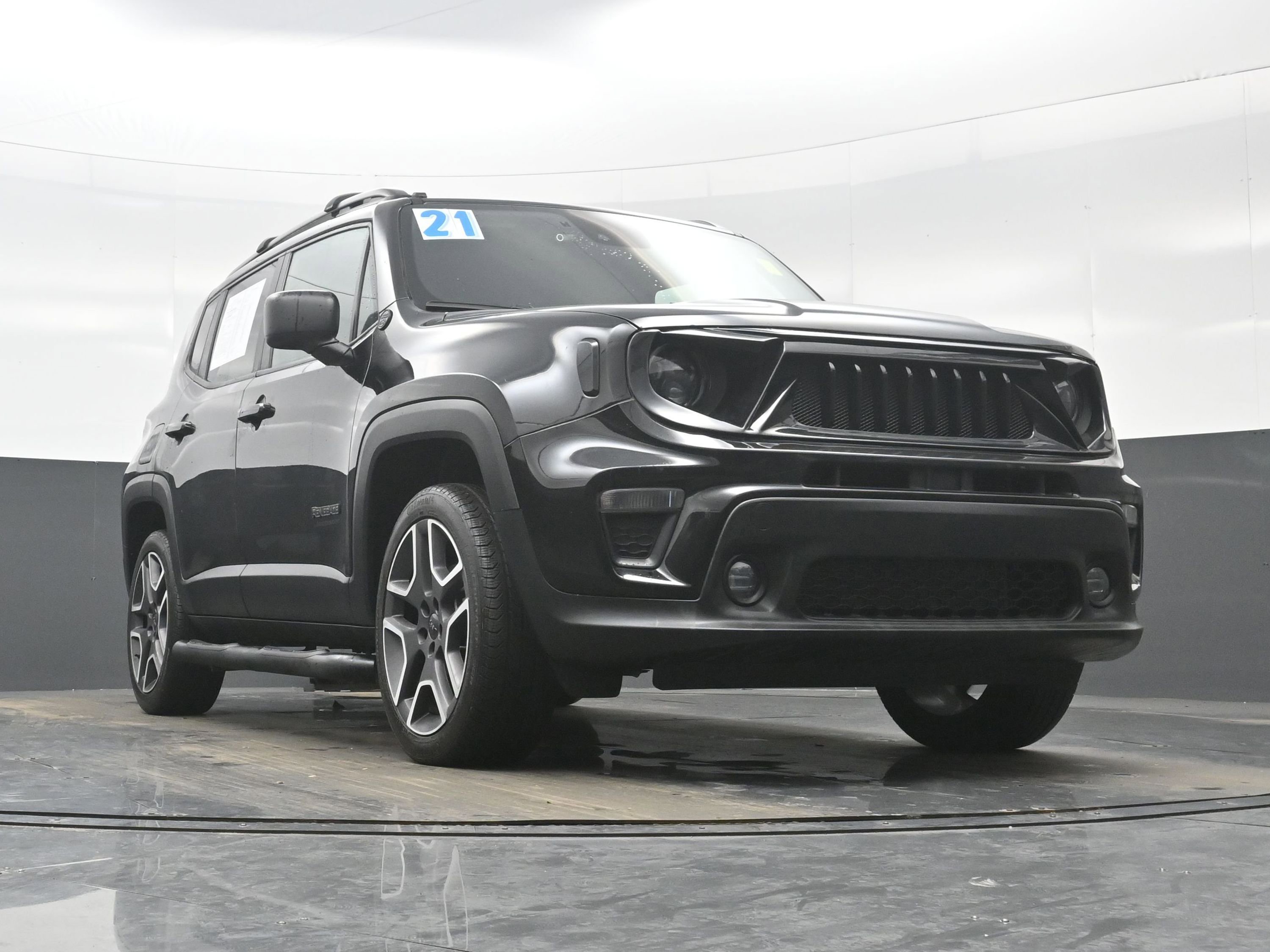 Used 2021 Jeep Renegade Sport image 29