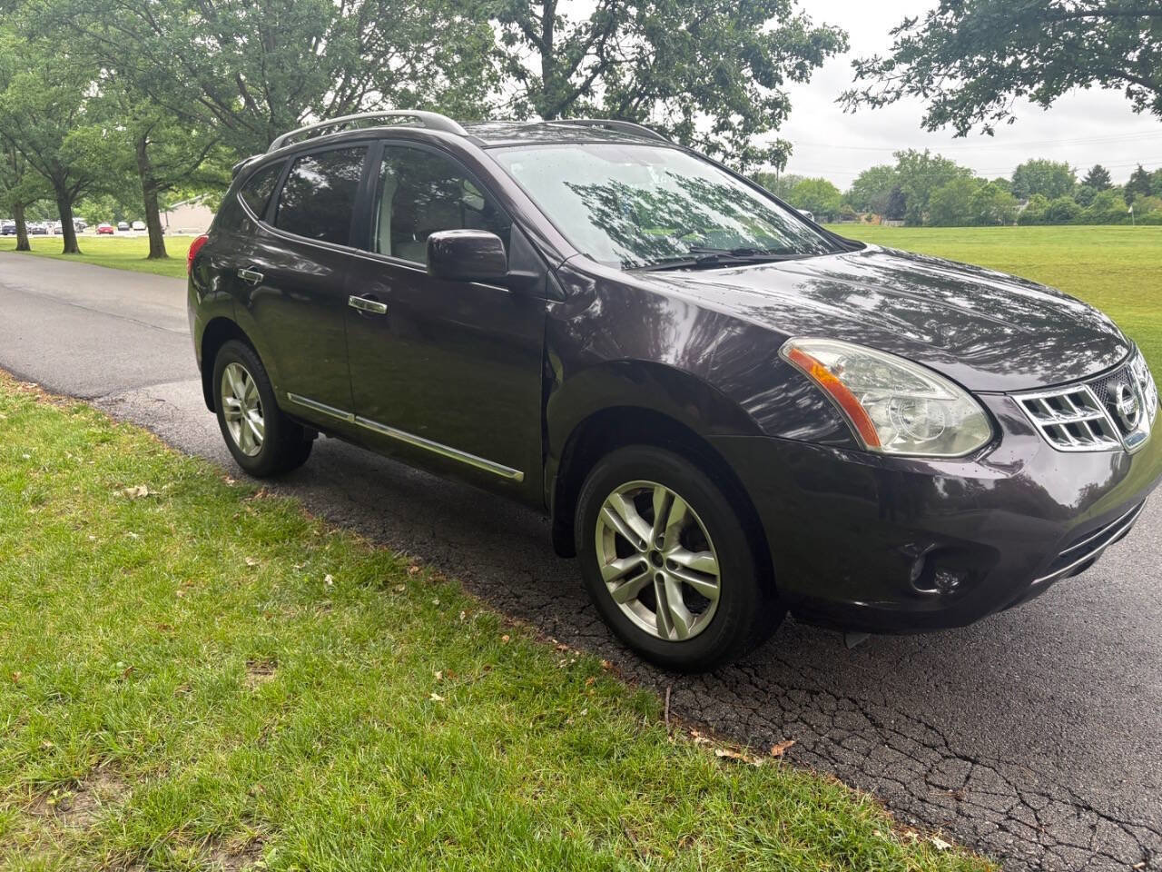 Used 2013 Nissan Rogue SV FWD image 14