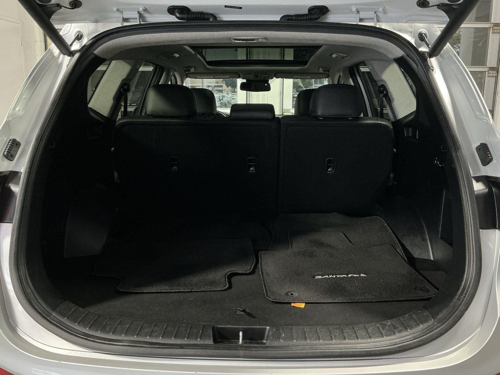 Used 2019 Hyundai Santa Fe AWD image 27
