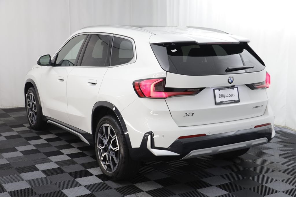 Used 2026 BMW X1 xDrive28i AWD/4WD image 15