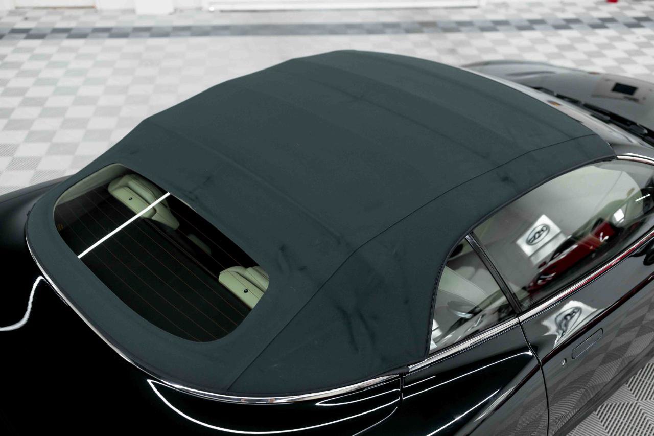 Used 2006 Aston Martin DB9 Volante RWD image 30