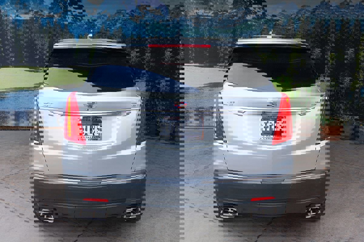 Used 2019 Cadillac XT5 FWD image 5