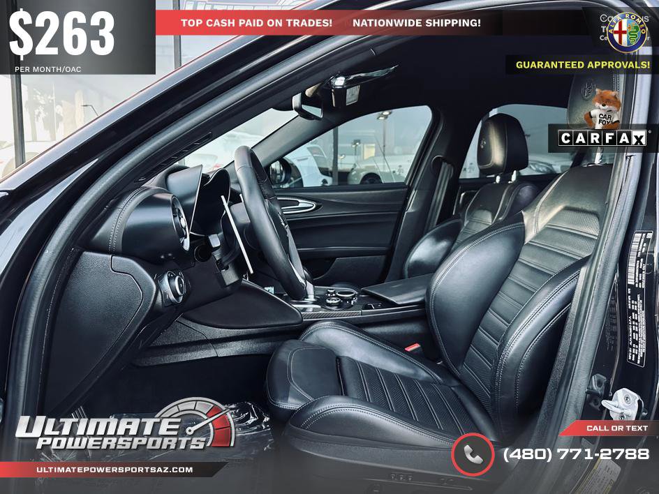 Used 2019 Alfa Romeo Giulia Ti RWD image 11