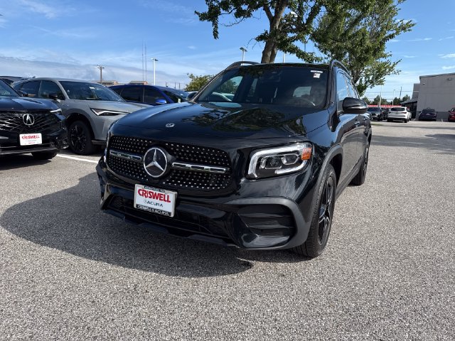 Used 2022 Mercedes-Benz GLB 250 4MATIC image 2
