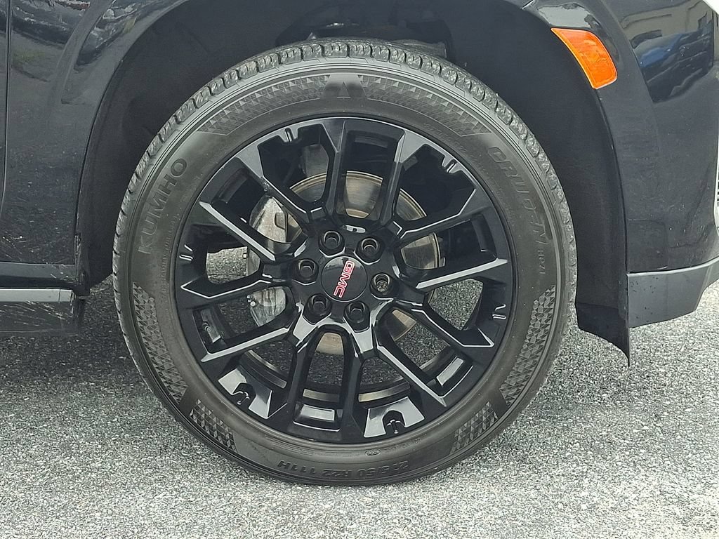 Used 2022 GMC Yukon Denali AWD/4WD image 8